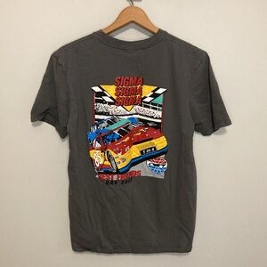 Sigma Sigma Sigma Tee, size medium, race car theme, gray short sleeve Crewneck
